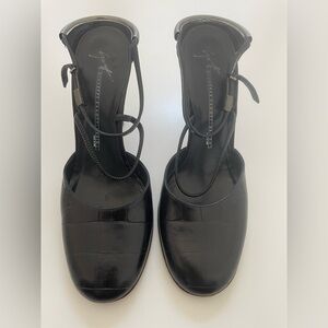 GIUSEPPE ZANOTTI BLACK ANKLE STRAP HIGH HEELS SIZE 36 1/2